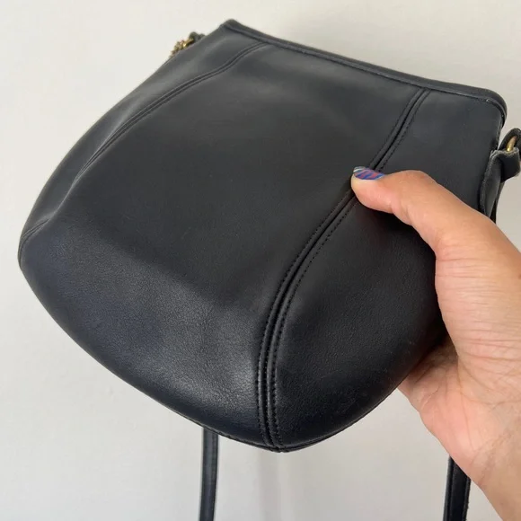 Coach Leather Crossbody Bag - L6D 9990 - Black Leather Vintage Purse - Picture 5 of 8